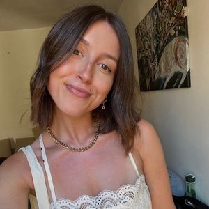 Meet your Posher, Kelly